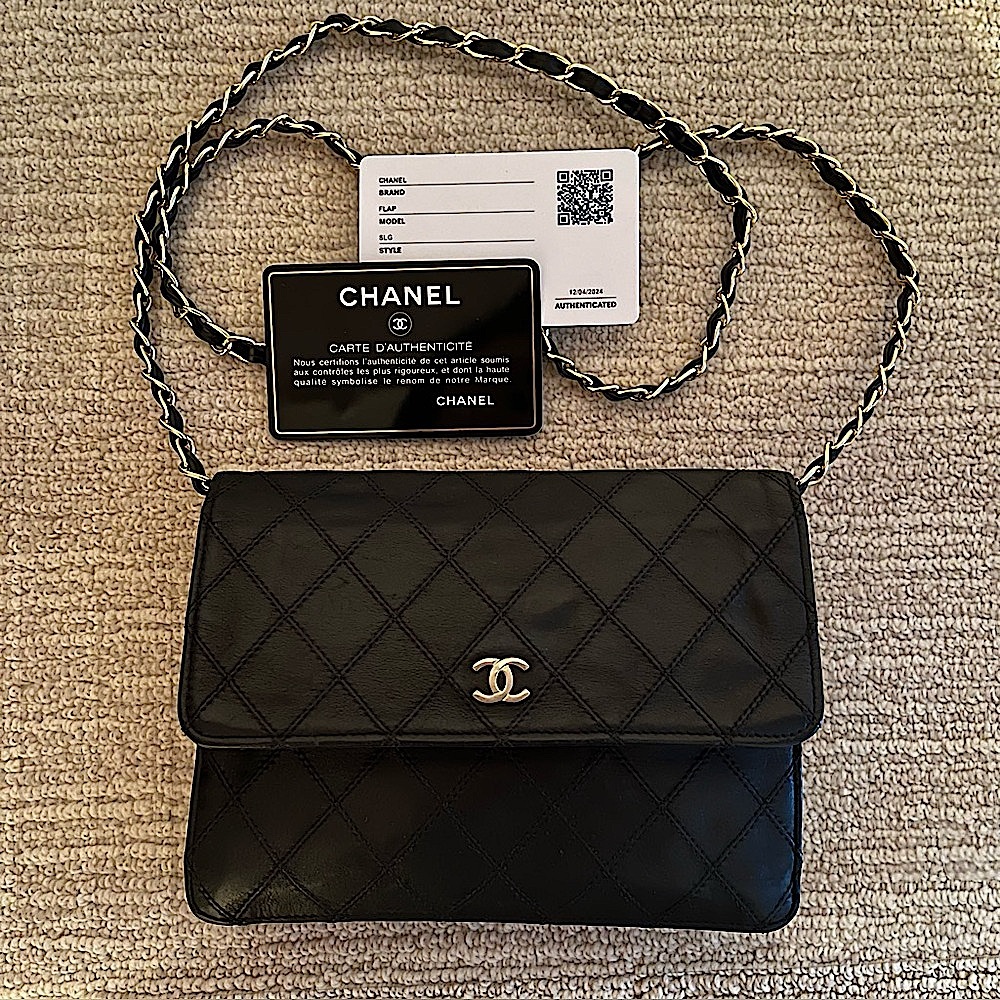 Chanel authentic lambskin square clutch bag